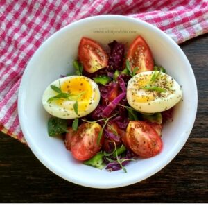 Read more about the article The colorful Salad with Soft Boiled Egg