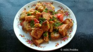 Egg Masala Pao/Bread